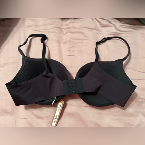 SKIMS TEARDROP PUSH UP BRA - Picture 8 of 9
